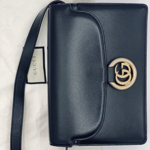 GUCCI CALFSKIN GG RING SHOULDER BAG - Picture 3 of 13